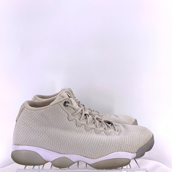 Nike Other - Nike Air Jordan Horizon Low Light Bone Size 11.5